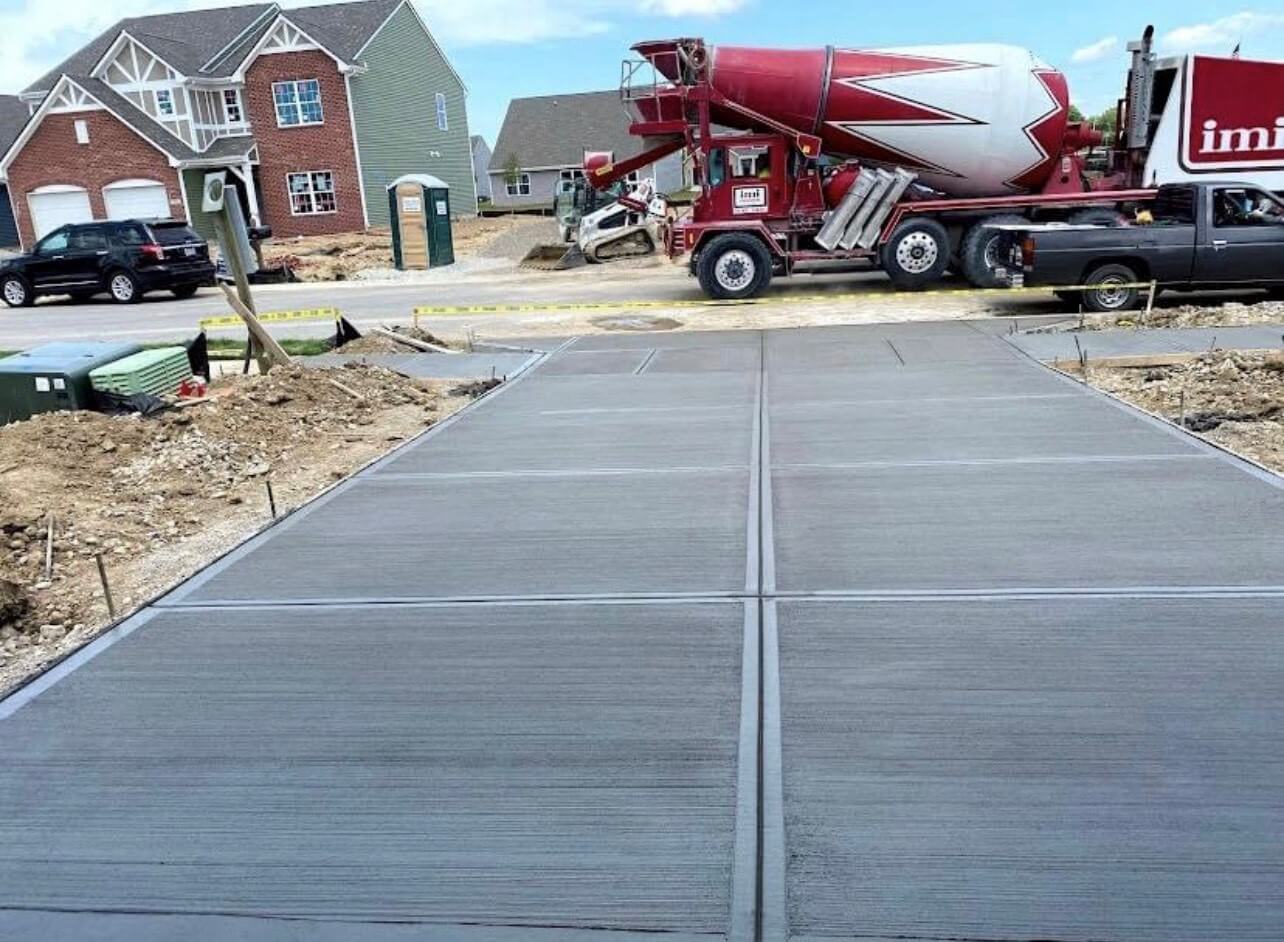 Driveway pour broom finish Fishers Indiana